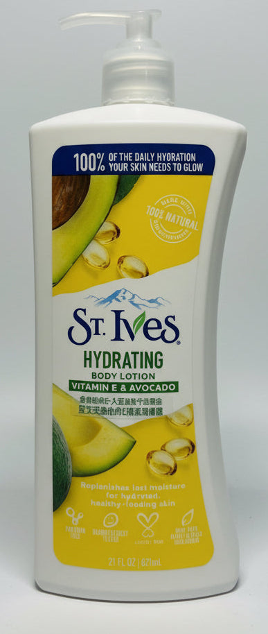St. Ives Hydrating Body Lotion Vitamin E & Avocado 621ML
